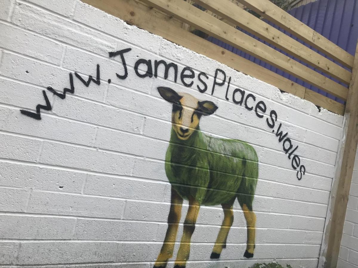 James' Place At Dowlais Мертир-Тидвилл Экстерьер фото